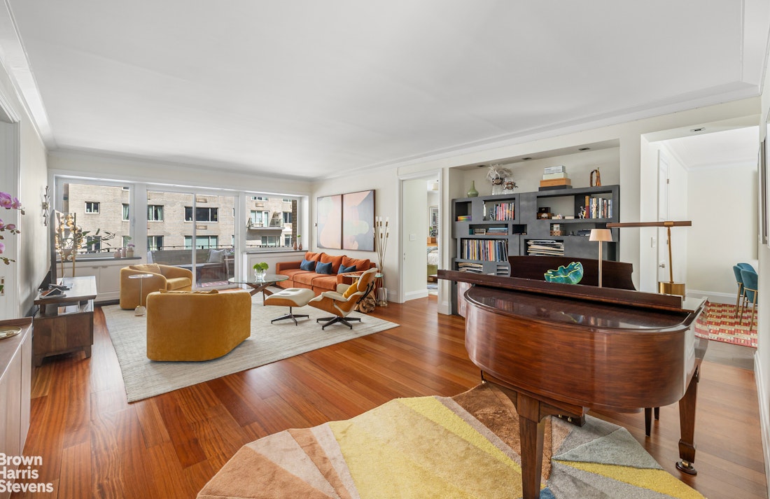 58 W 58th Street 7c Property Photo 2