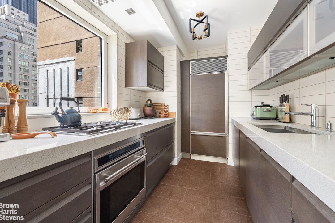 58 W 58th Street 7c Property Photo 10