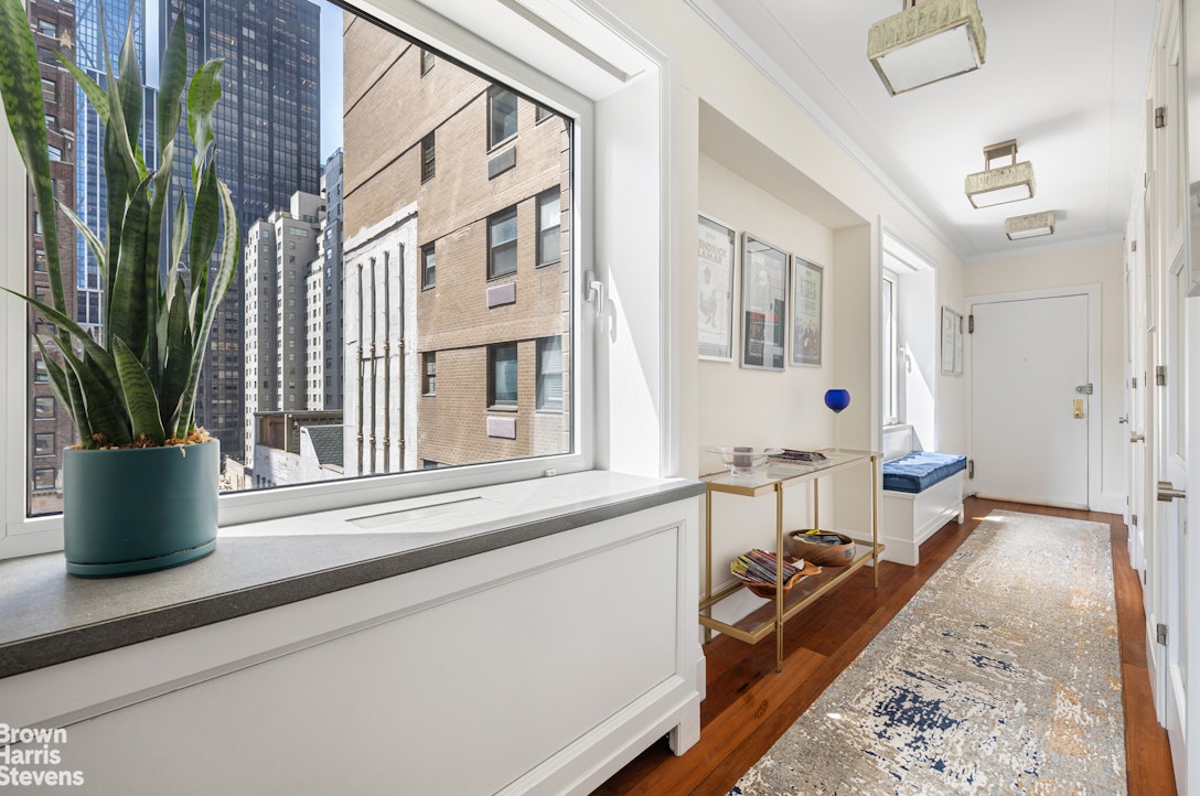 58 W 58th Street 7c Property Photo 15