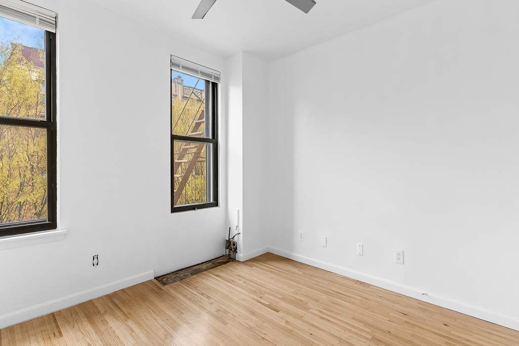 571-579 Academy Street 3b Property Photo 9