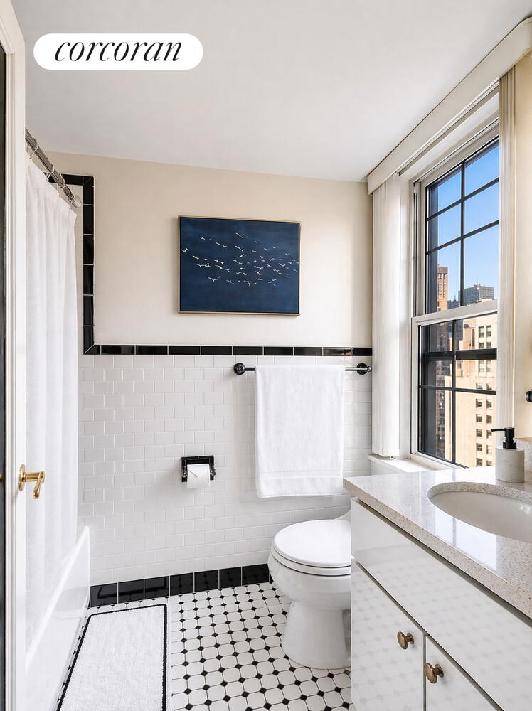 16 Park Avenue 15d Property Photo 8