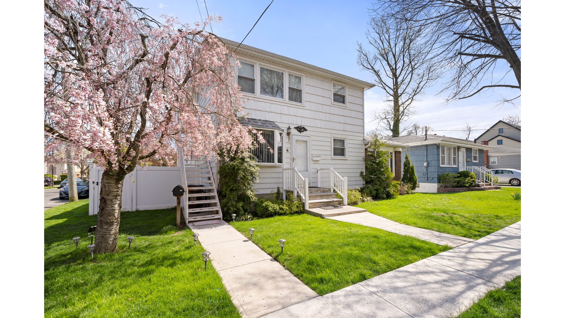 4 Cottage Avenue Property Photo 1