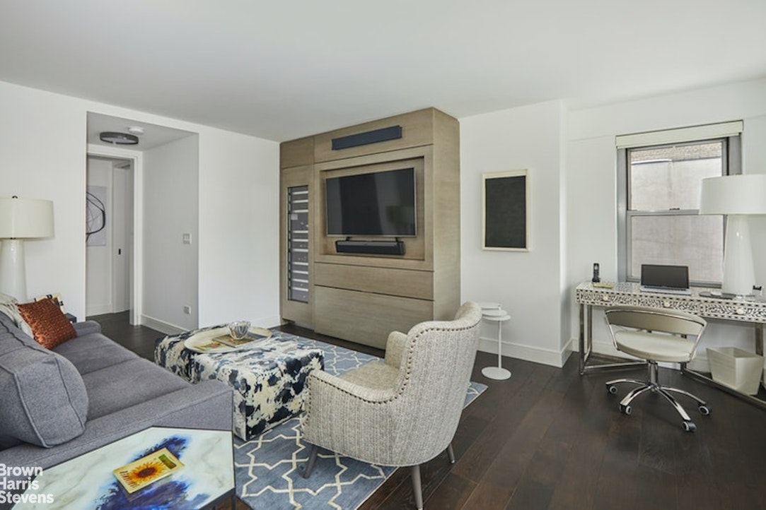 650 Park Avenue 7c Property Photo 8