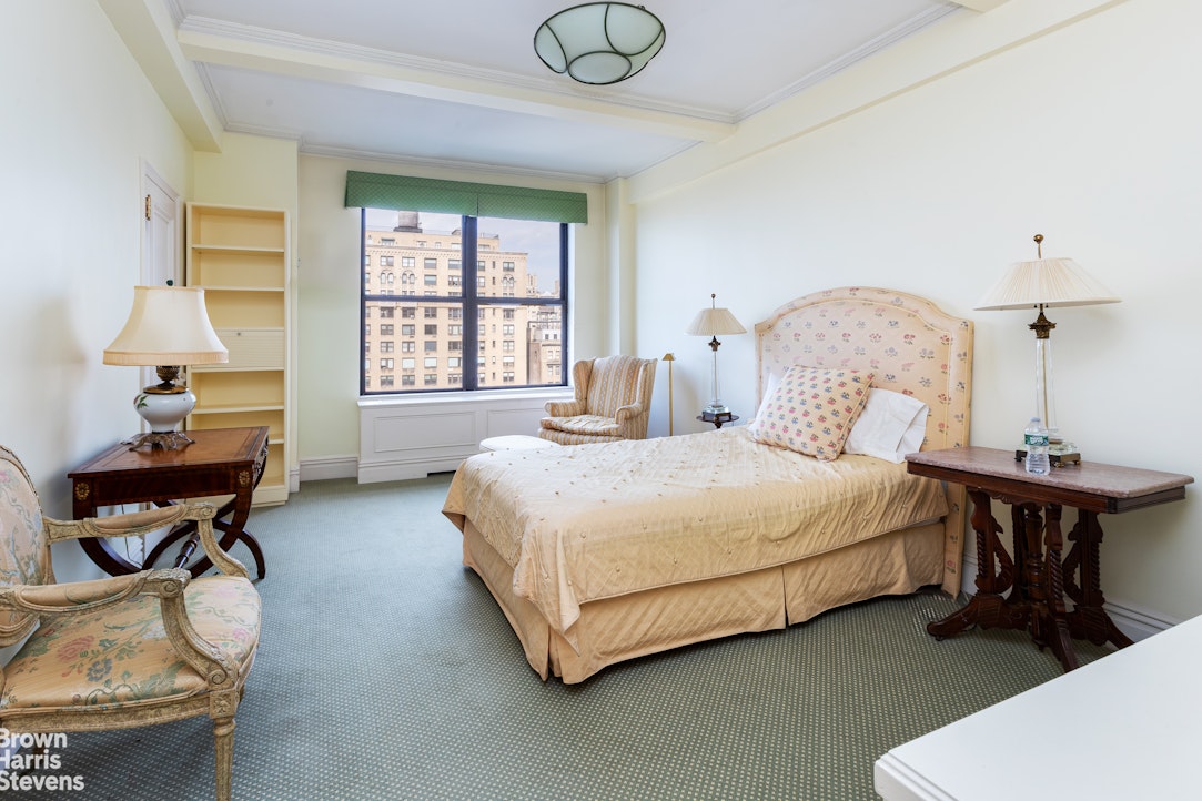 37 Riverside Drive 10b Property Photo 16