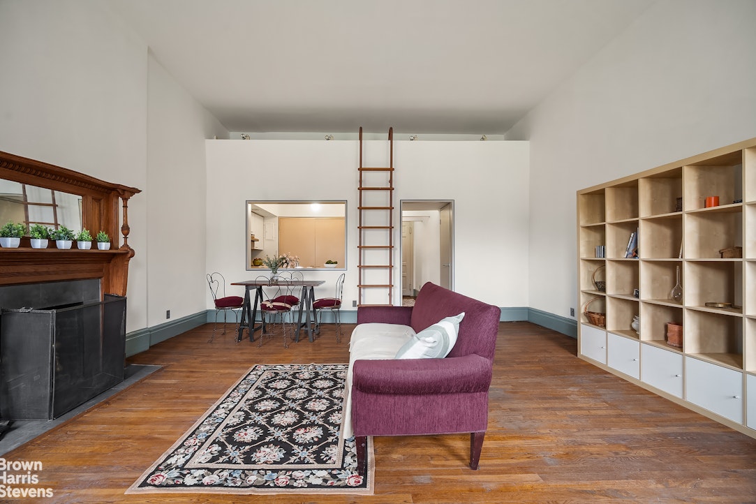 140 W 80th Street 5 Property Photo 3