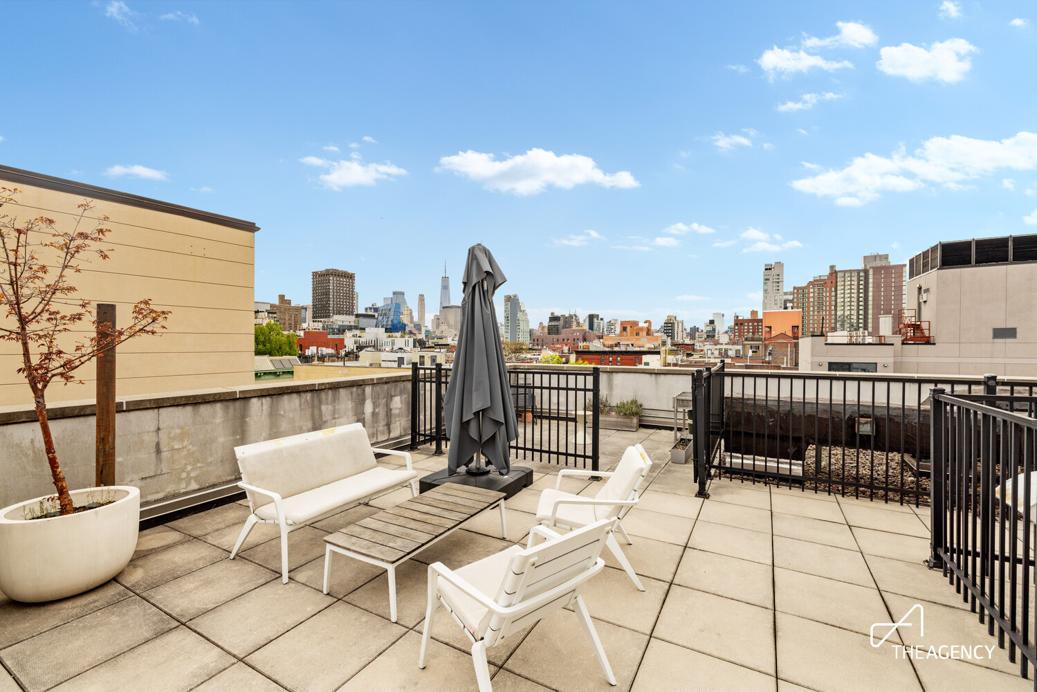 154 Attorney Street 206 Property Photo 6