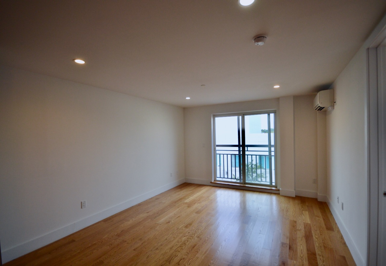 63-34 Fresh Pond Road 4g Property Photo 2