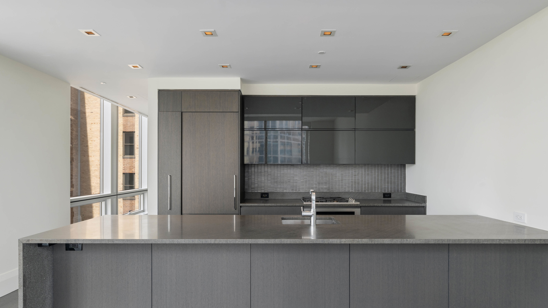 172 Madison Avenue 17c Property Photo 2