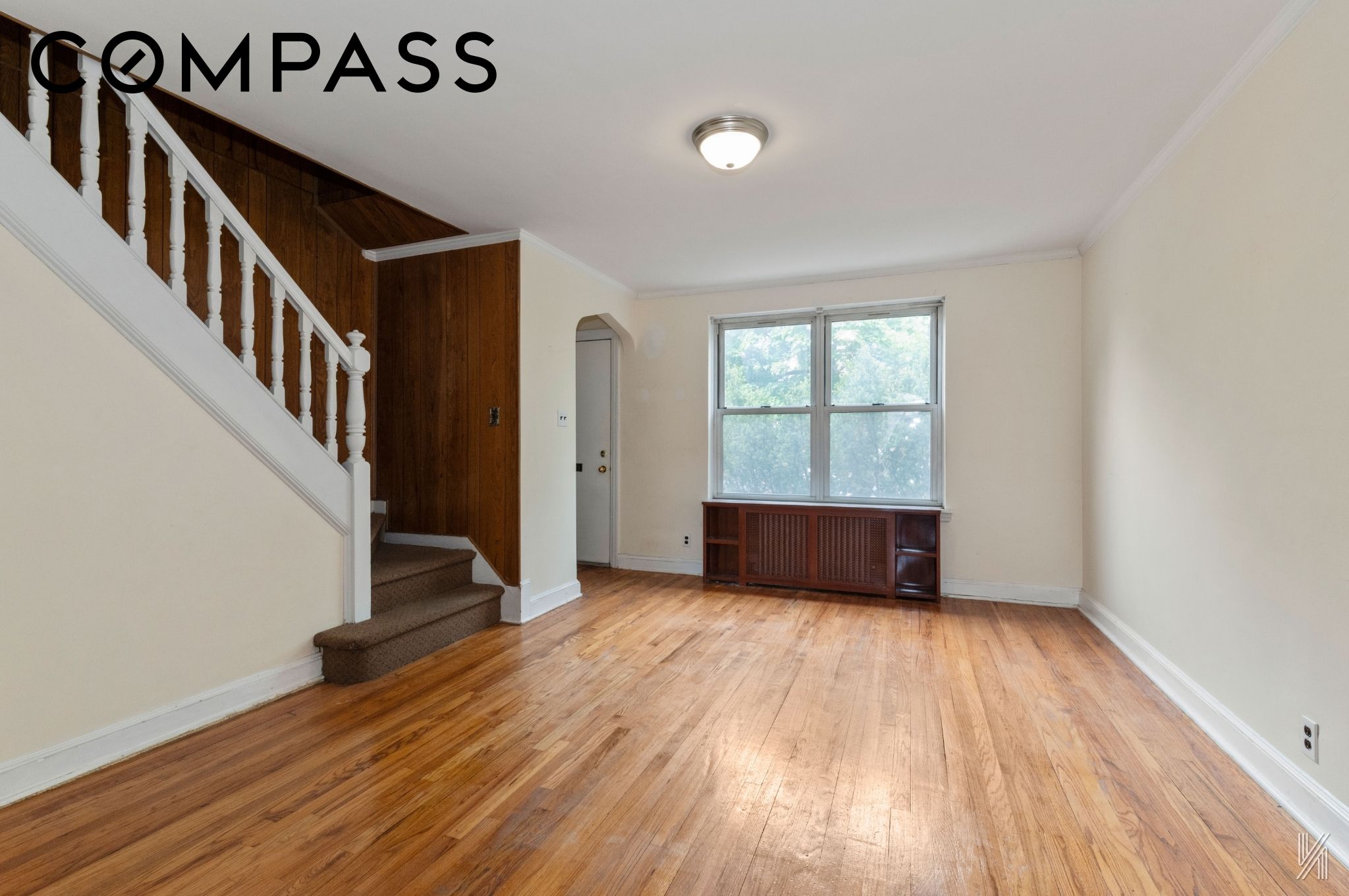 20-29 28th Street Property Photo 2