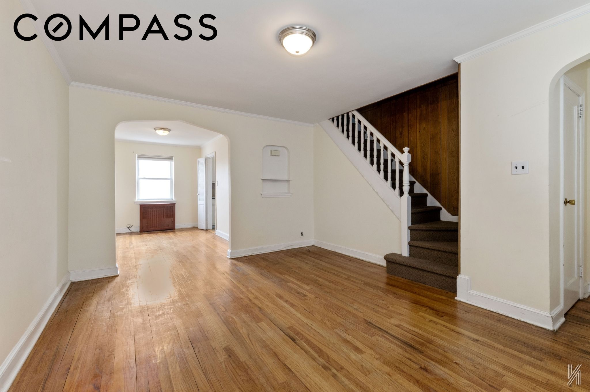 20-29 28th Street Property Photo 3