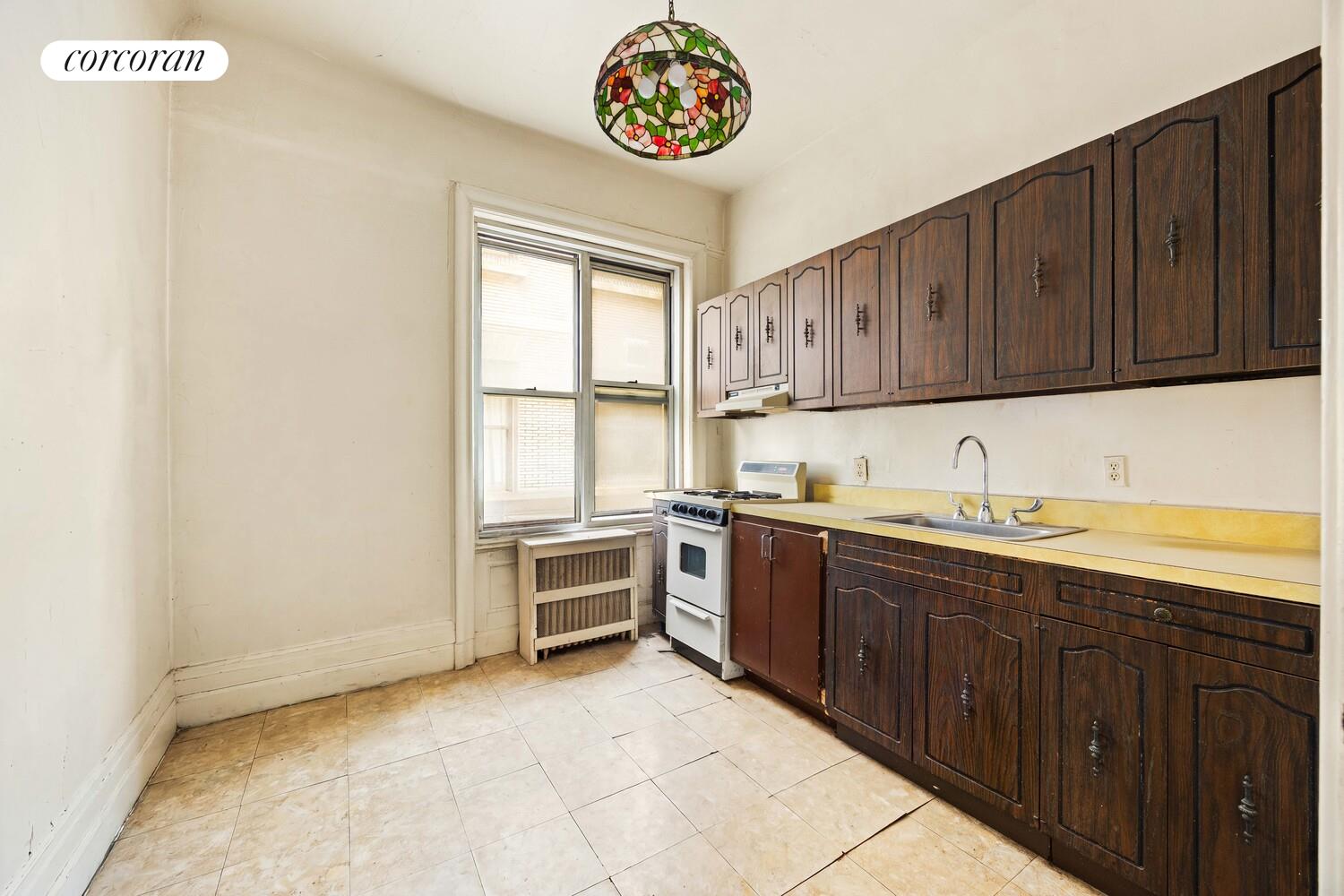 380 Riverside Drive 6q Property Photo 11