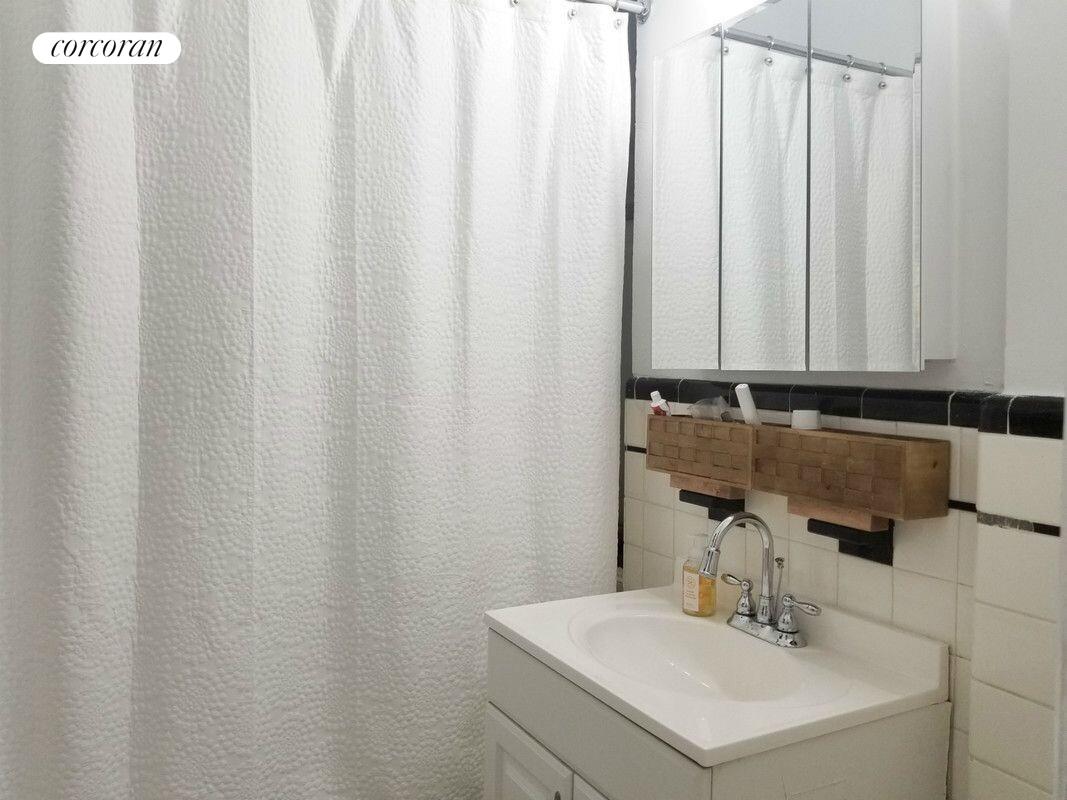 26 W 97th Street 1a Property Photo 3