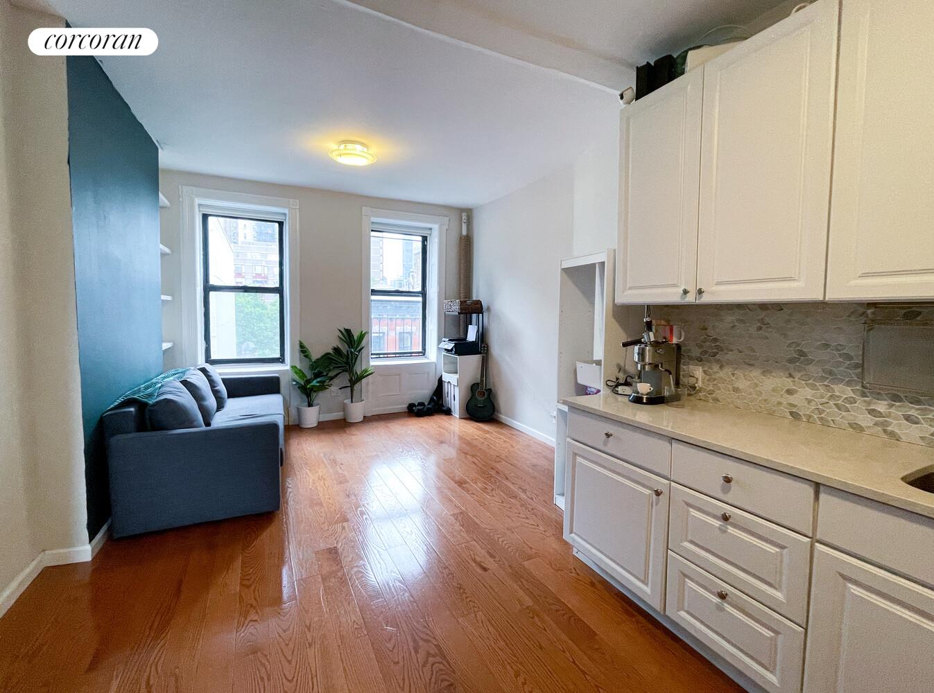 349 W 44TH Street 5FE Property Photo 1
