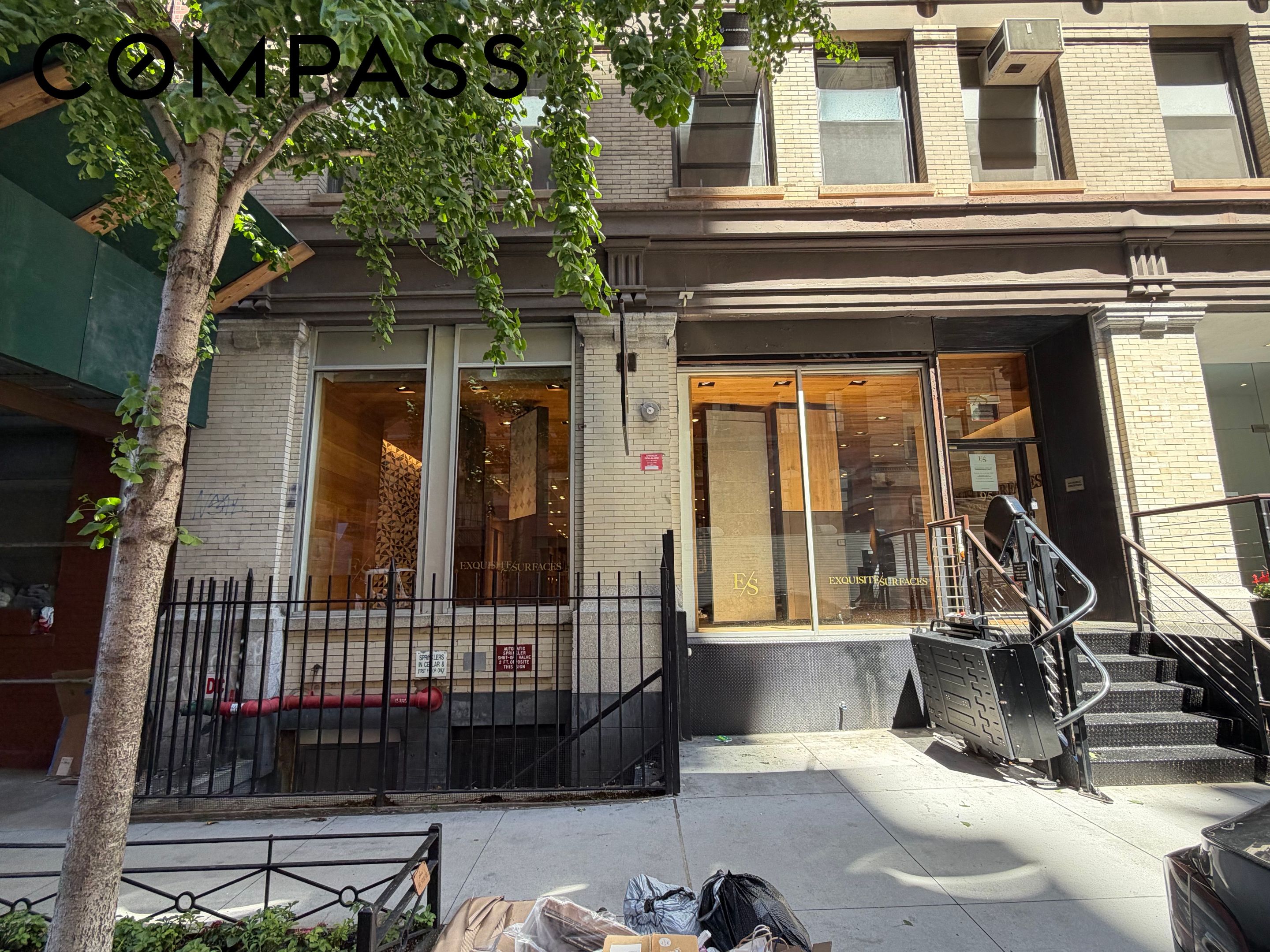 95 Vandam Street RETAIL Property Photo 1