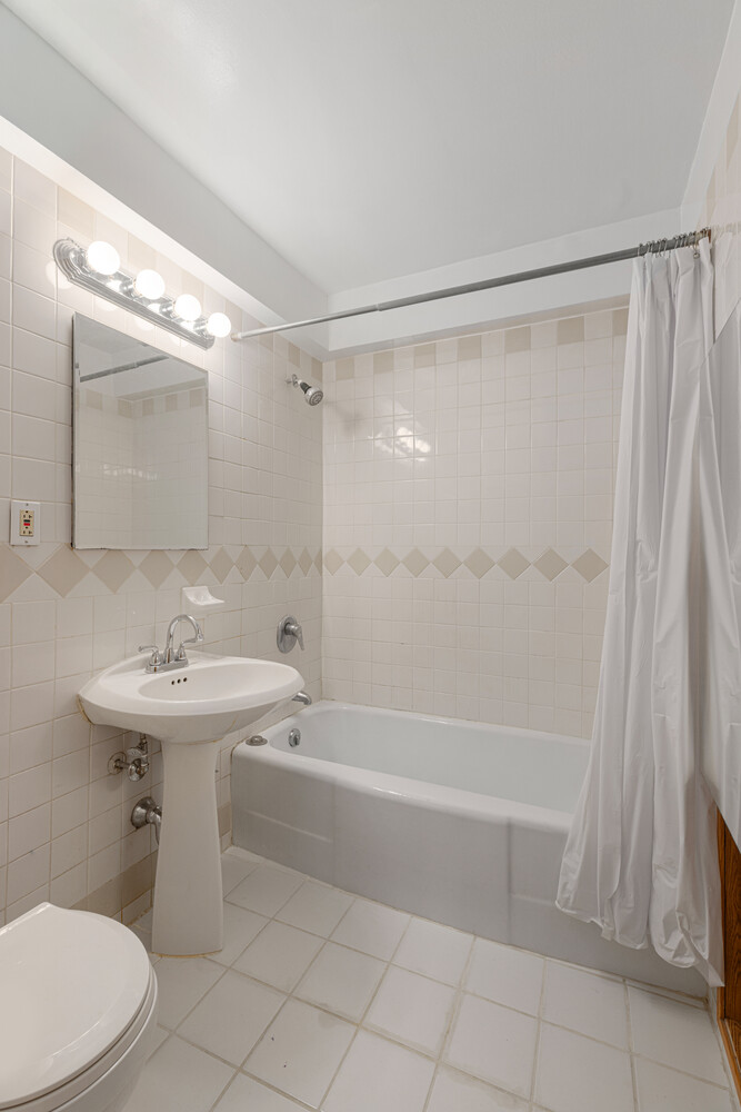 136 E 56th Street 9j Property Photo 13