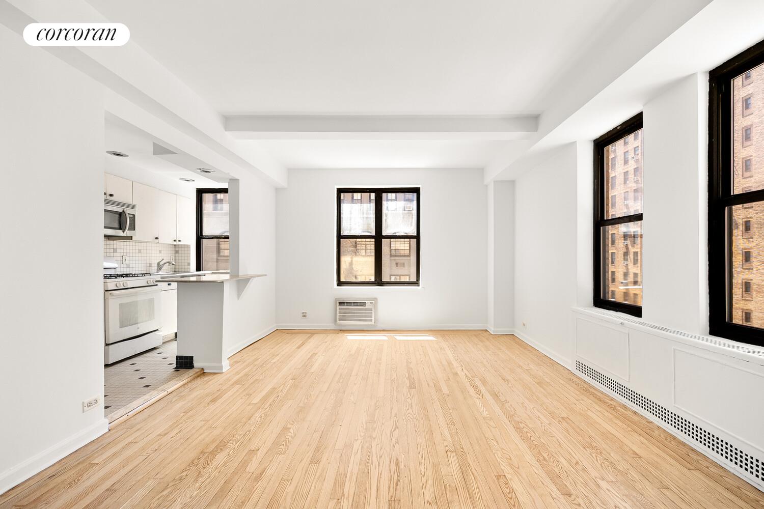 161 W 16TH Street 6G Property Photo 1