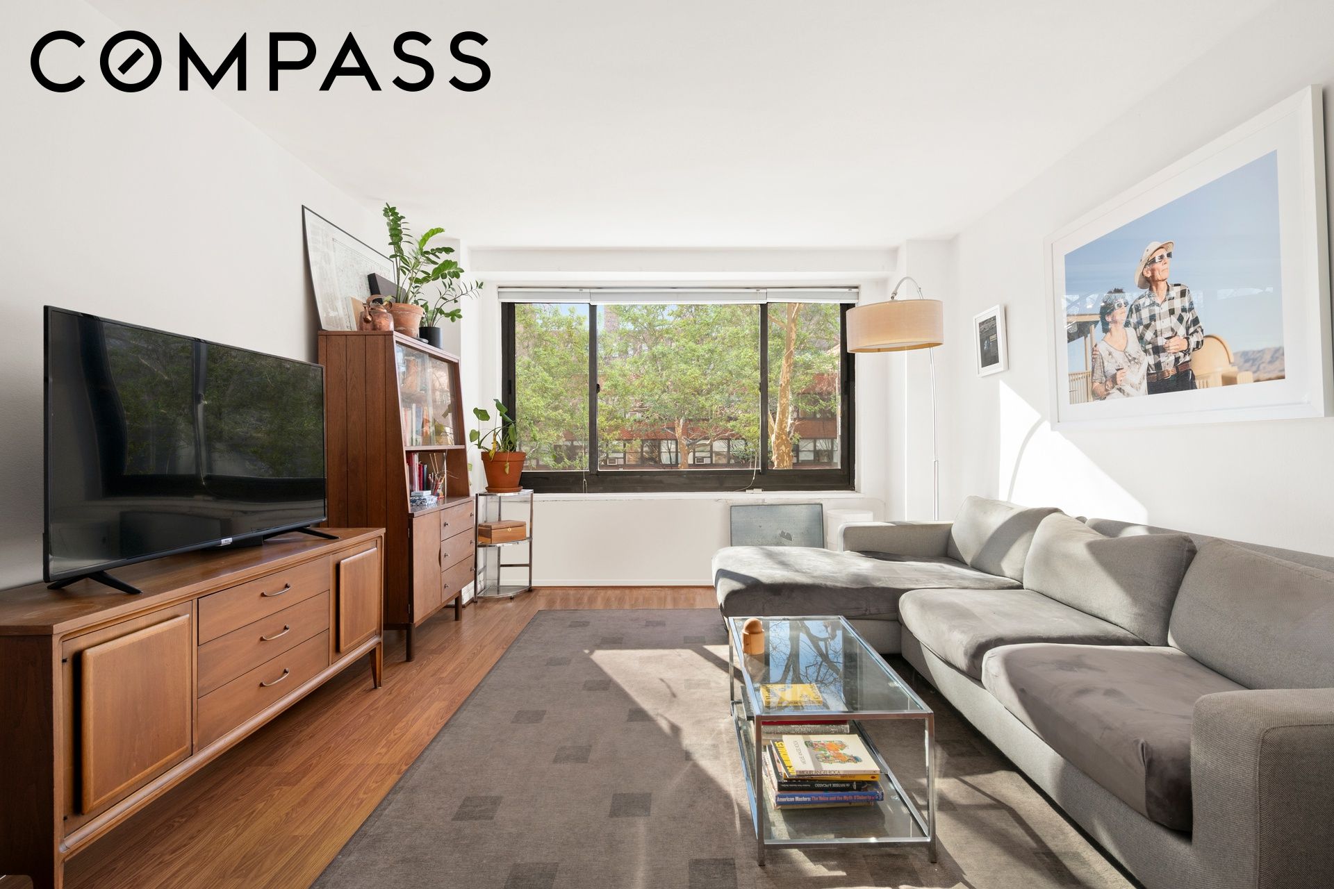195 Willoughby Avenue 205 Property Photo 1