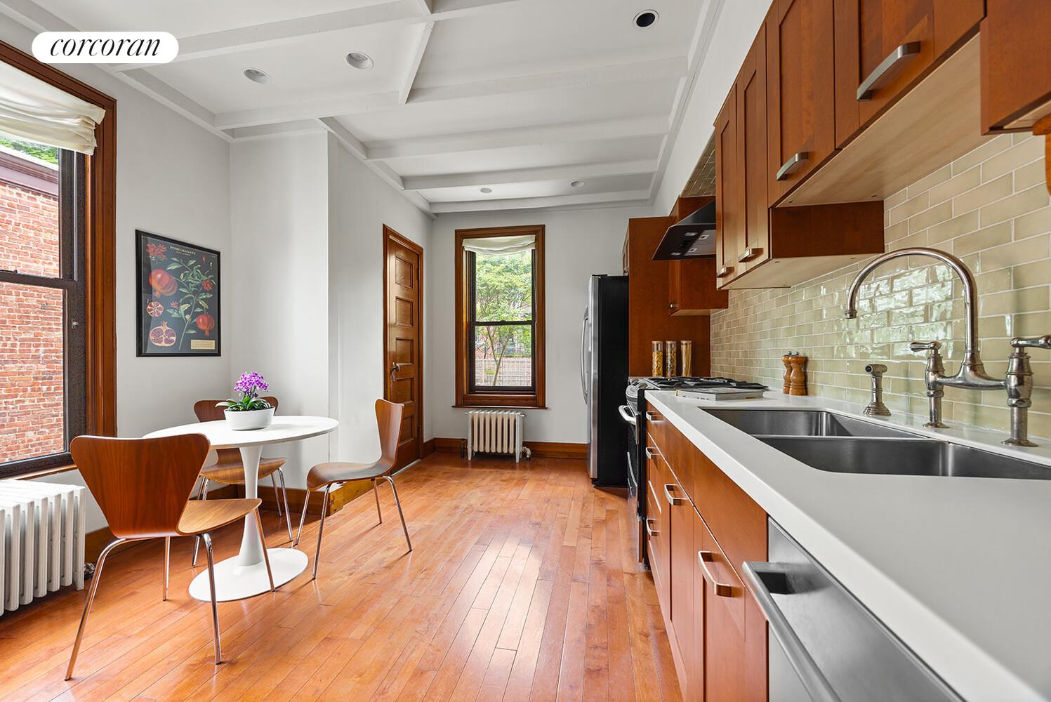 166 Maple Street Property Photo 8