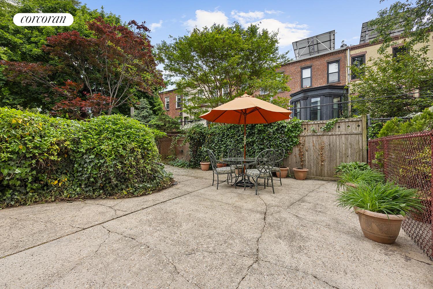 166 Maple Street Property Photo 18