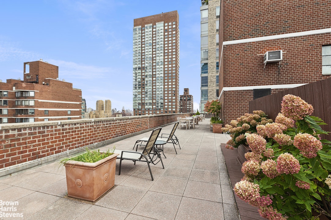 130 W 67th Street 9c Property Photo 12