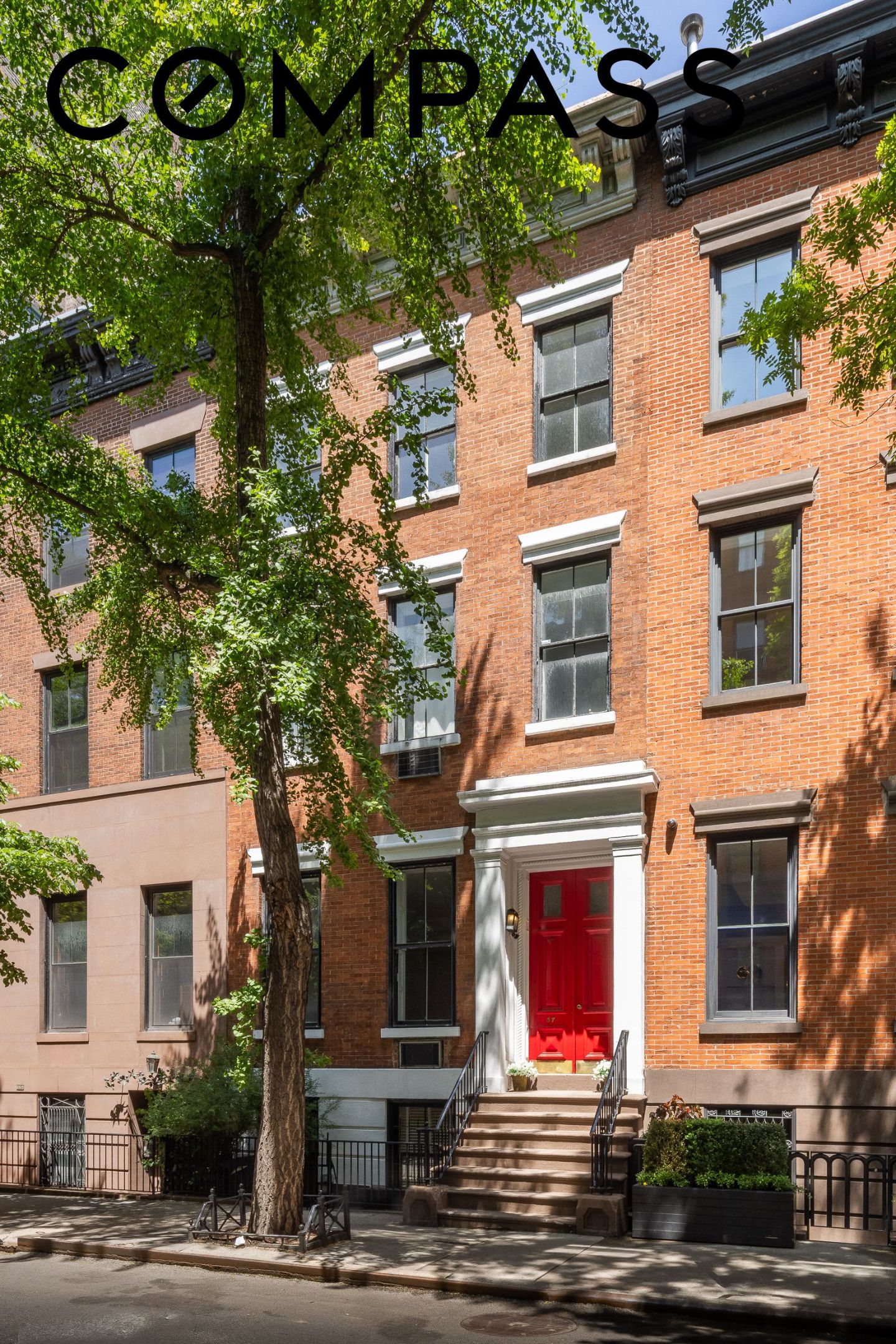 57 W 9th Street Property Photo 1