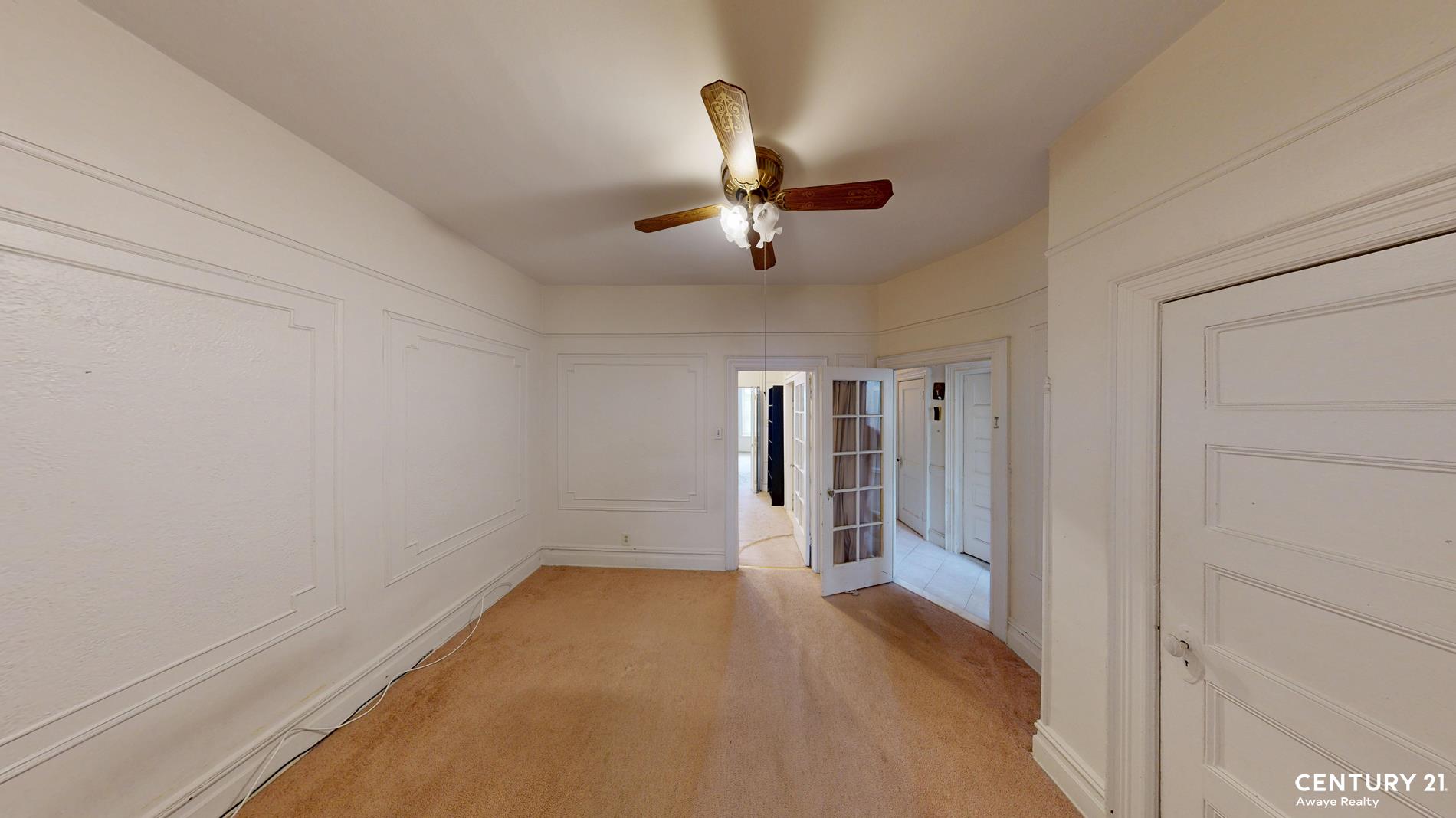 900 Brooklyn Avenue Property Photo 10