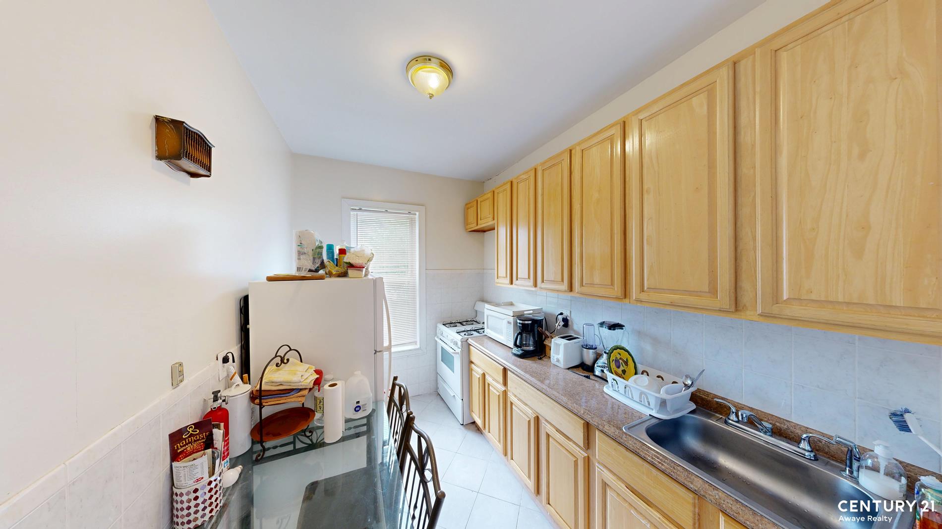900 Brooklyn Avenue Property Photo 15