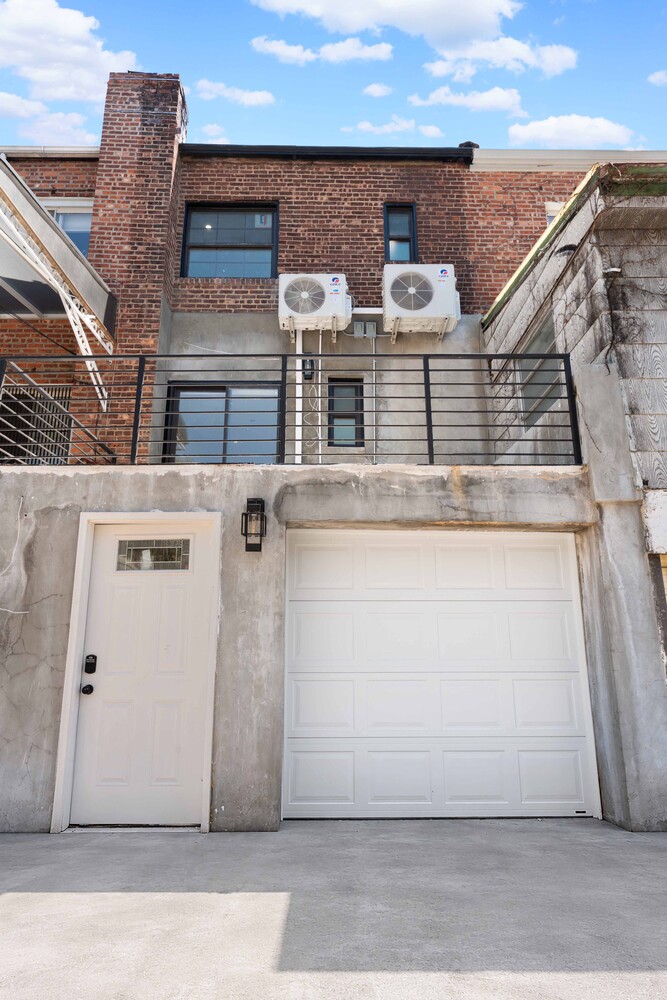 3068 Nostrand Avenue Property Photo 11