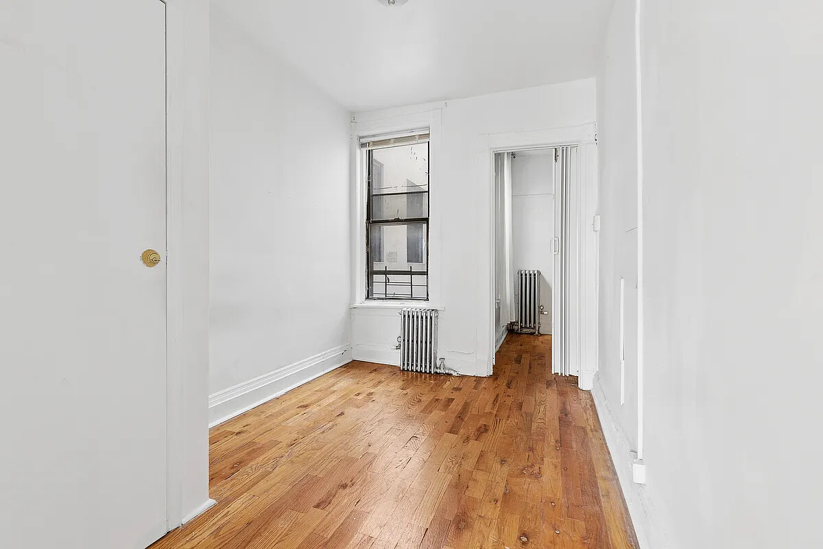 381 Sumpter Street Property Photo 7