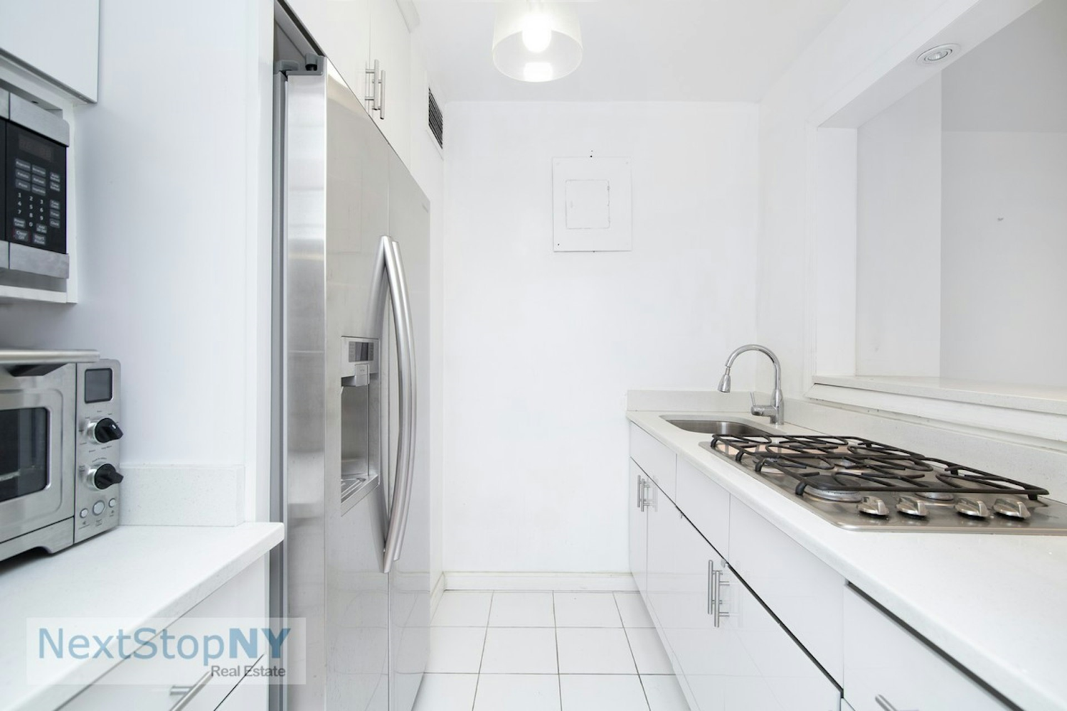 245 E 54th Street 3h Property Photo 3