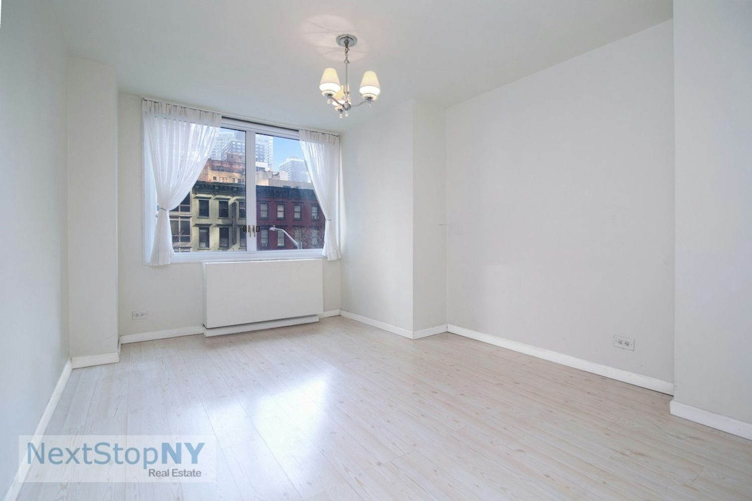 245 E 54th Street 3h Property Photo 4