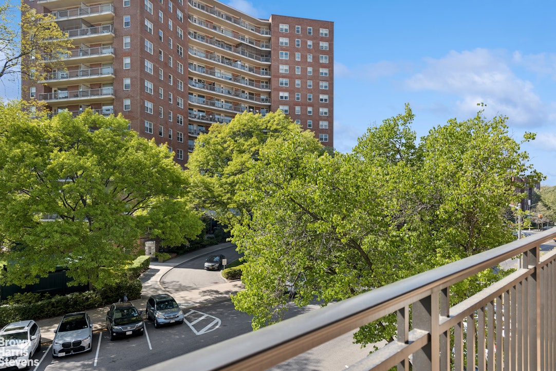 3720 INDEPENDENCE Avenue 3D Property Photo 1