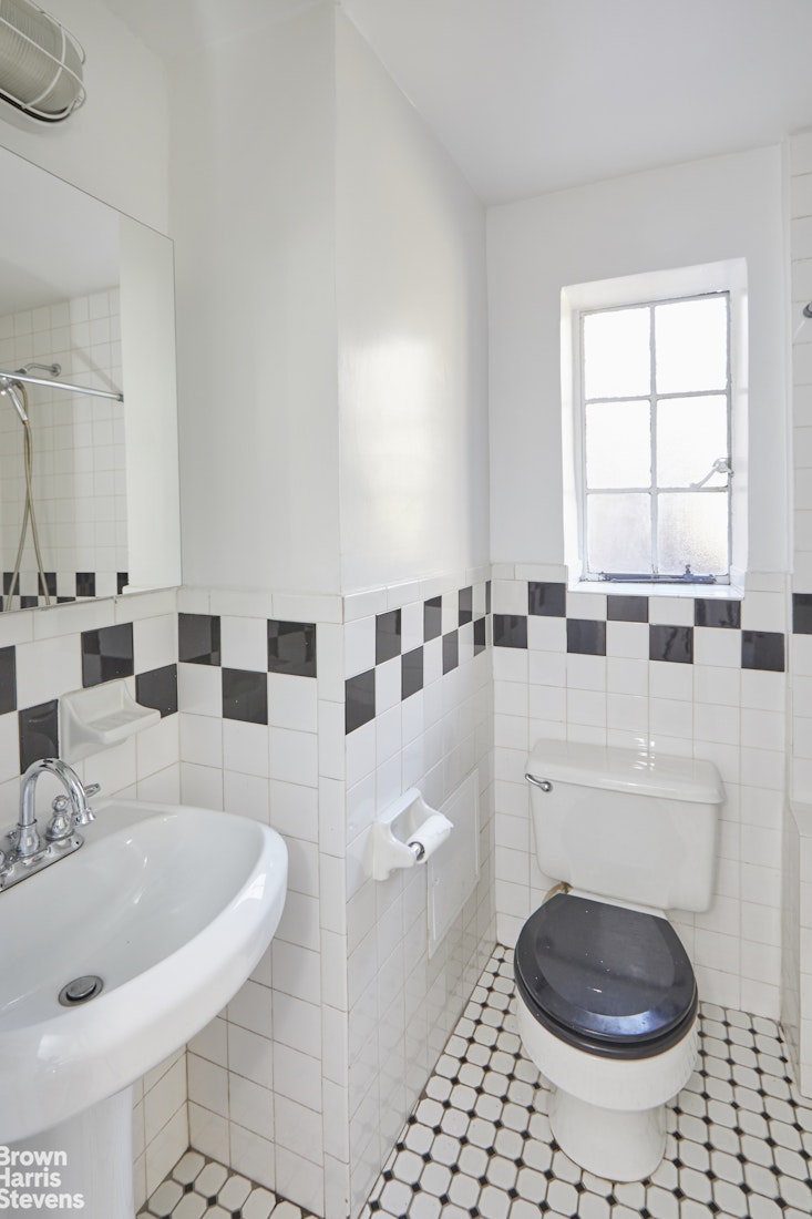 324 E 41st Street Ph1102c Property Photo 10