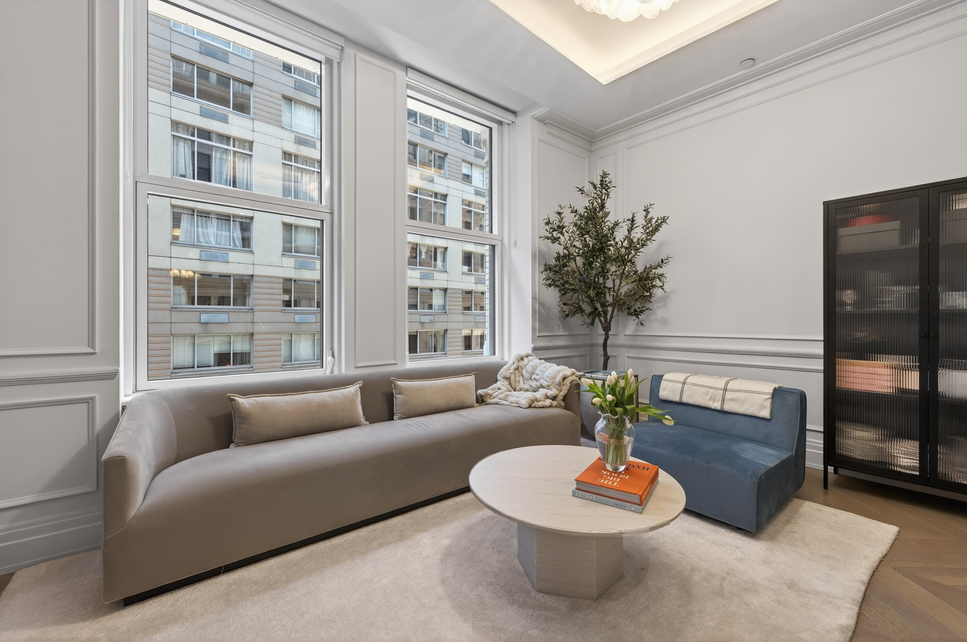 108 Leonard Street 7i Property Photo 2