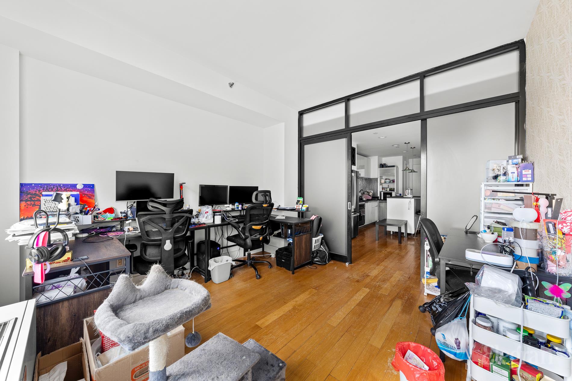 44-27 Purves Street 8-d Property Photo 7