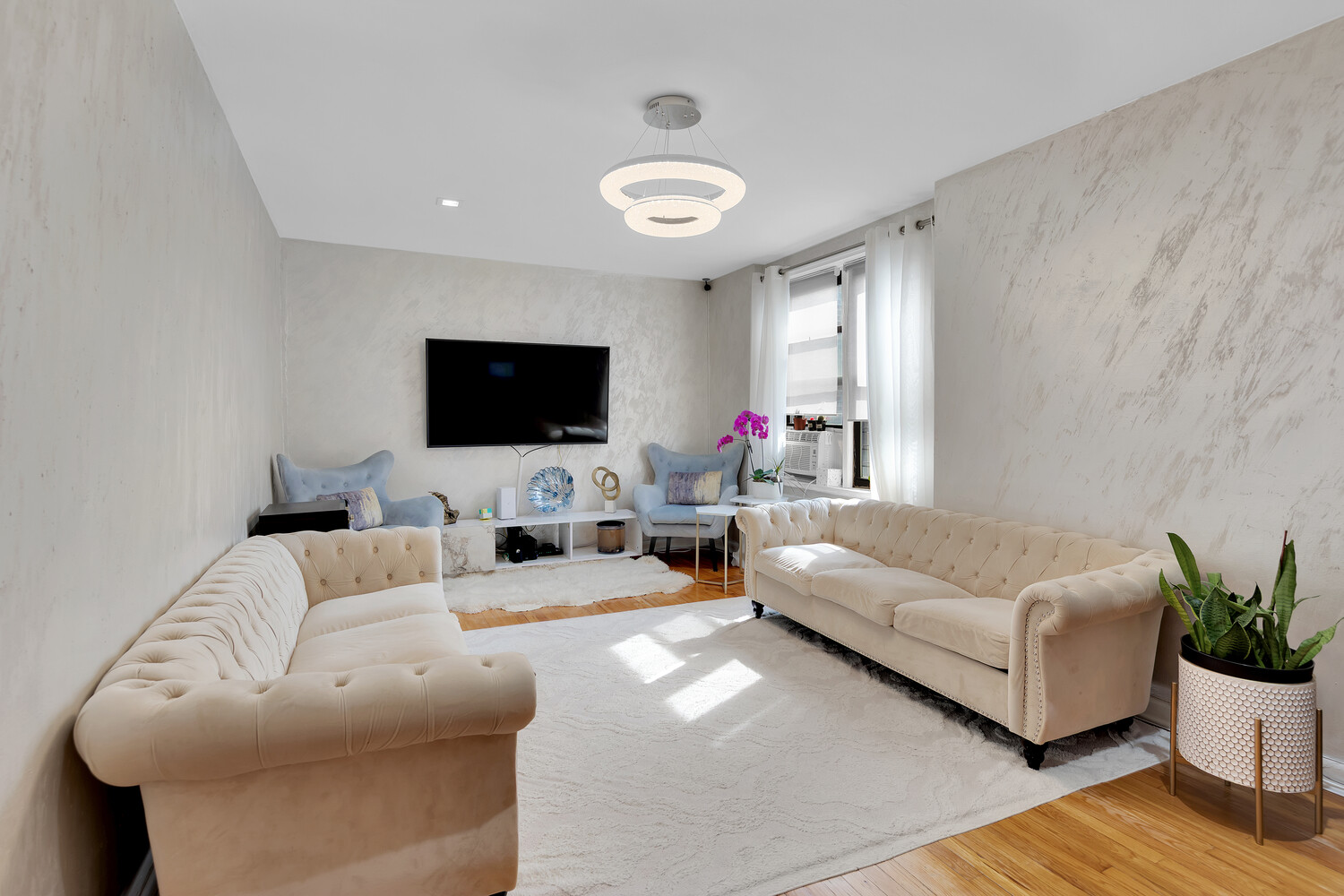 9040 FORT HAMILTON Parkway 6E Property Photo 1