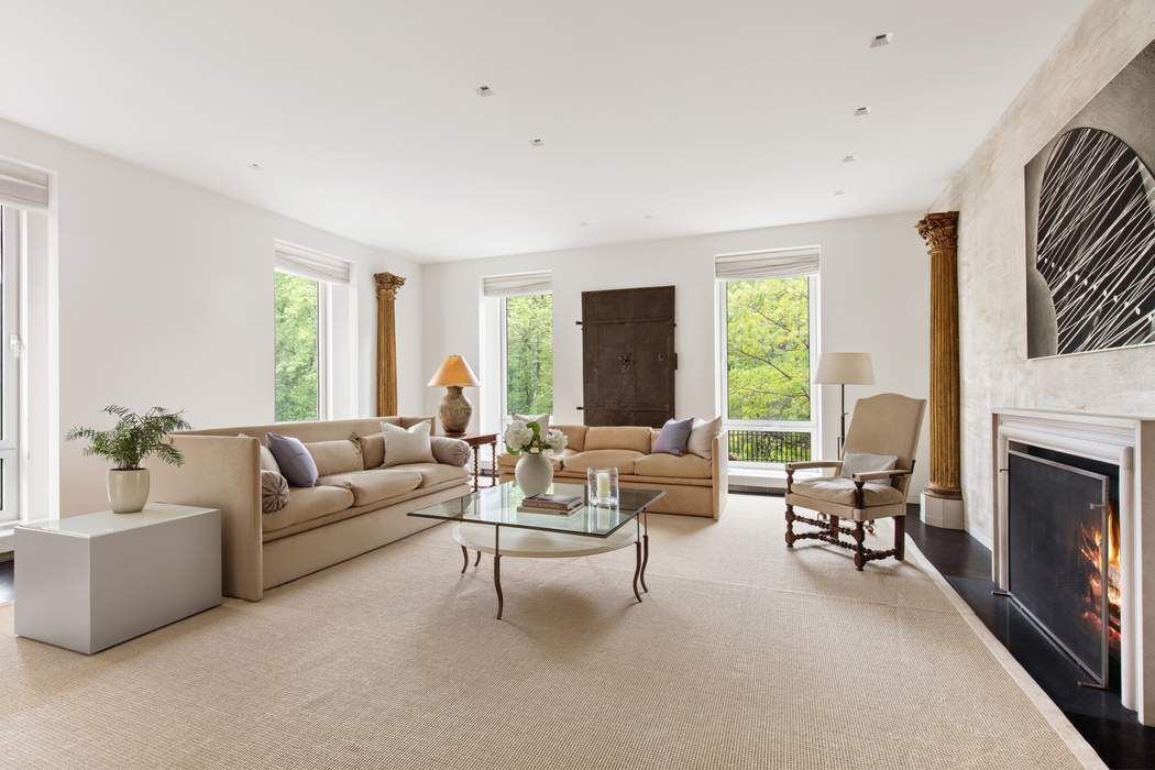950 Fifth Avenue 3/4 Property Photo 1