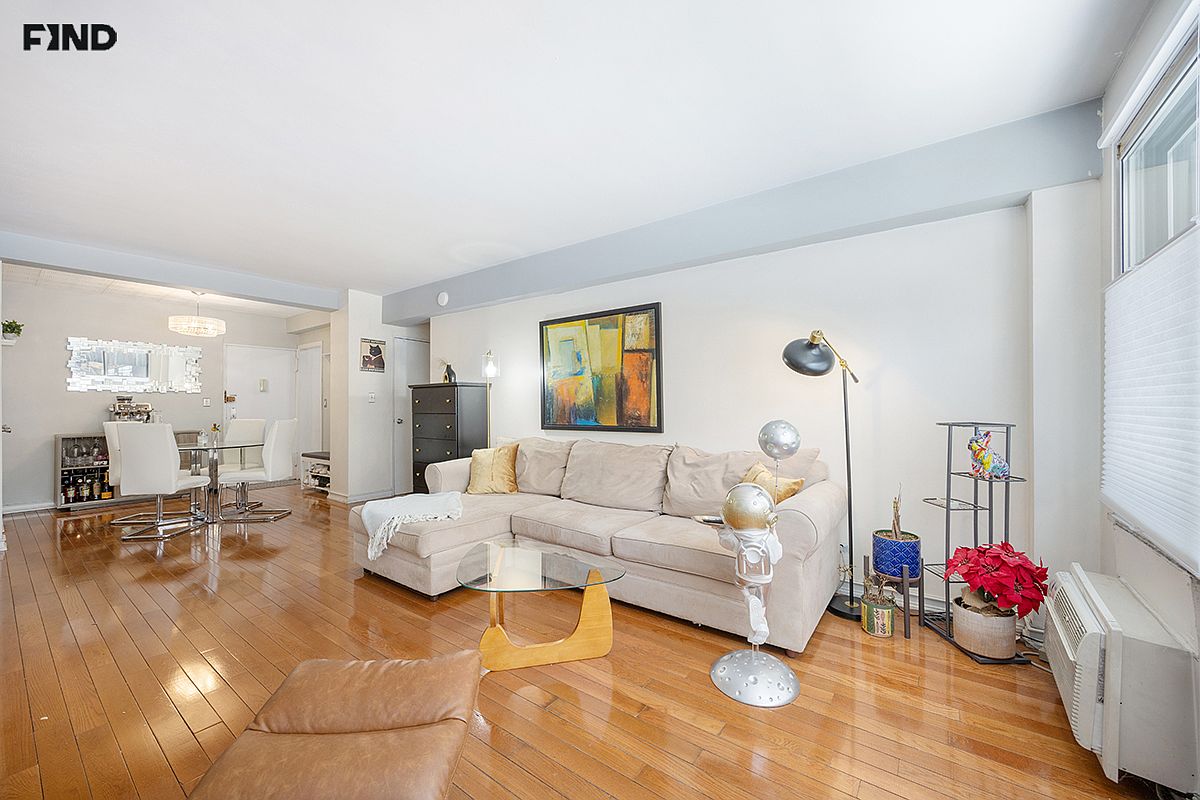200 E 36th Street 2-c Property Photo 2