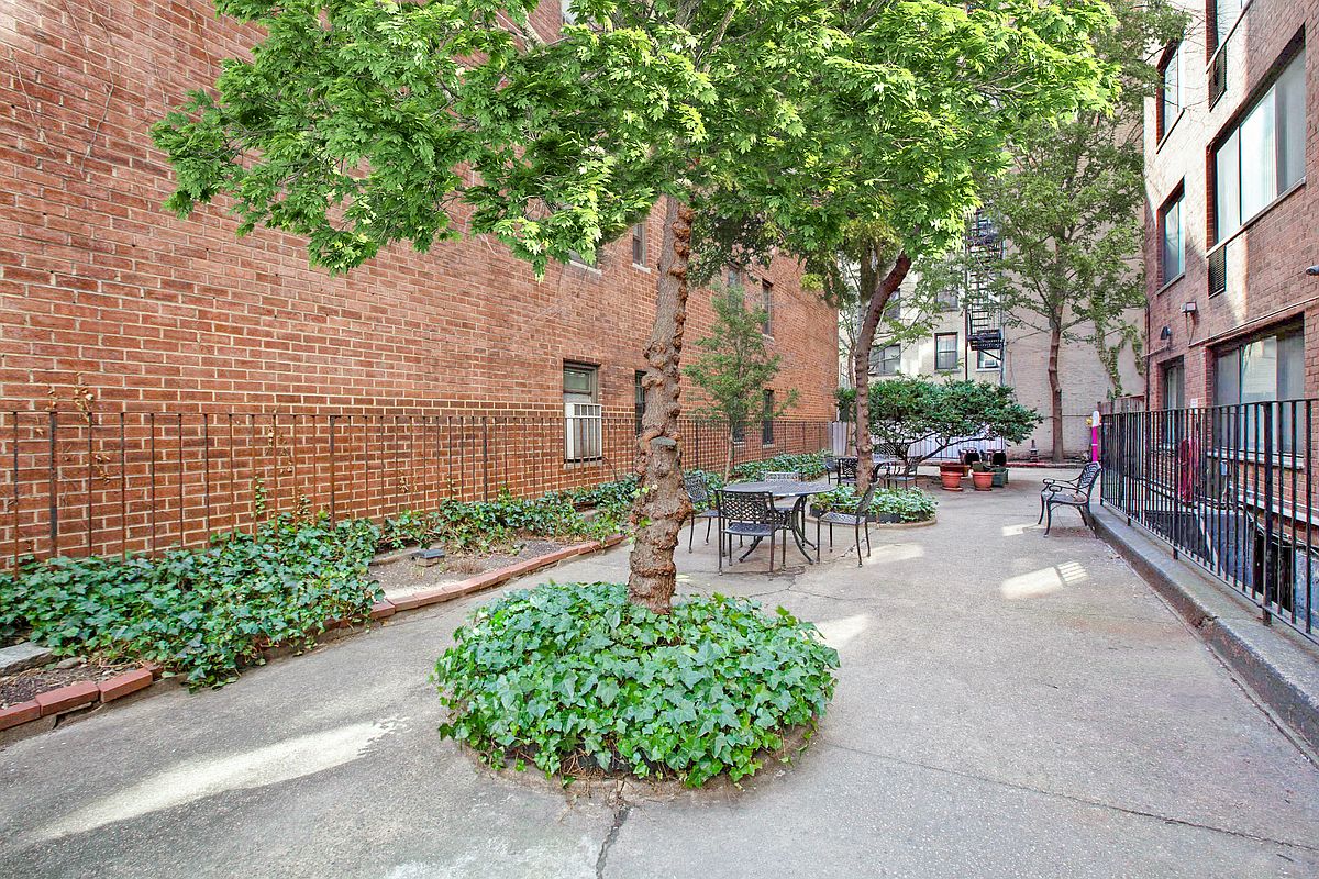 200 E 36th Street 2-c Property Photo 11