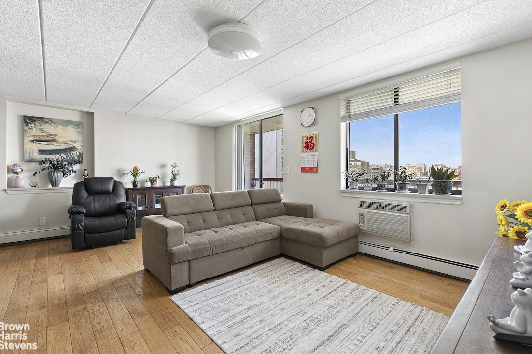 136-24 MAPLE Avenue 8C Property Photo 1