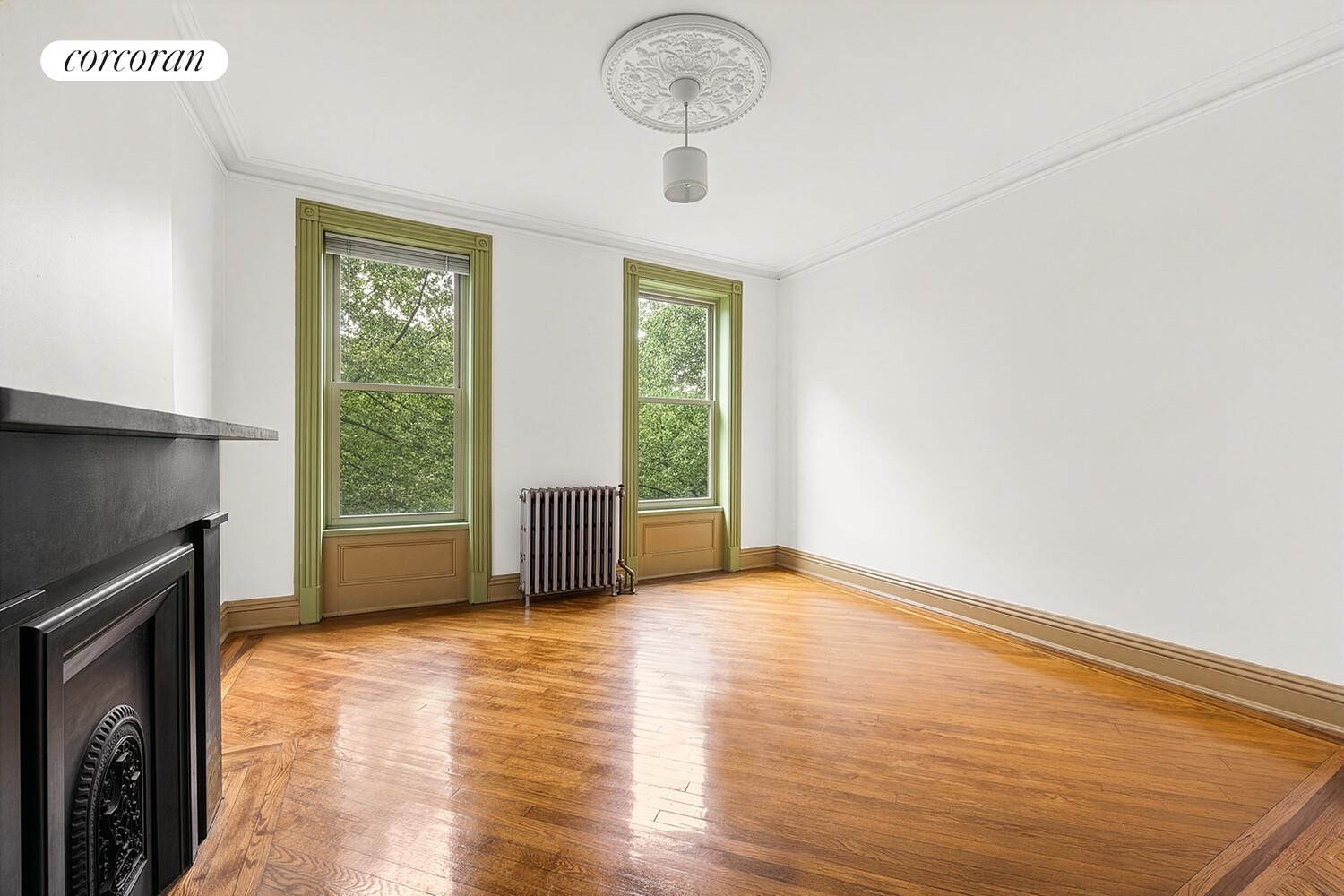 637 Baltic Street Property Photo 10