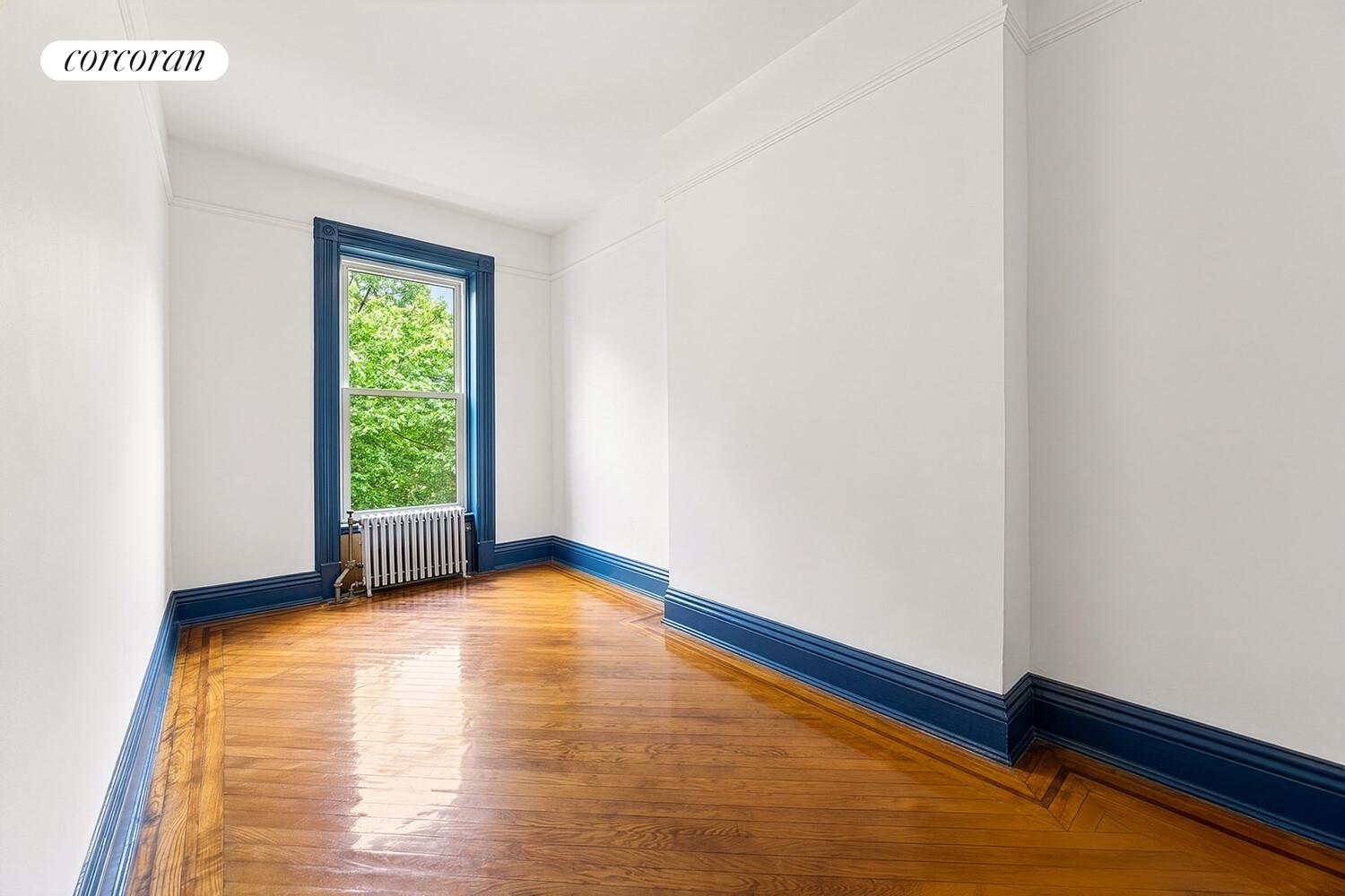 637 Baltic Street Property Photo 11