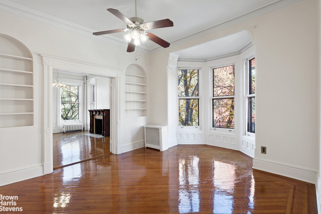 28 8th Avenue Property Photo 10