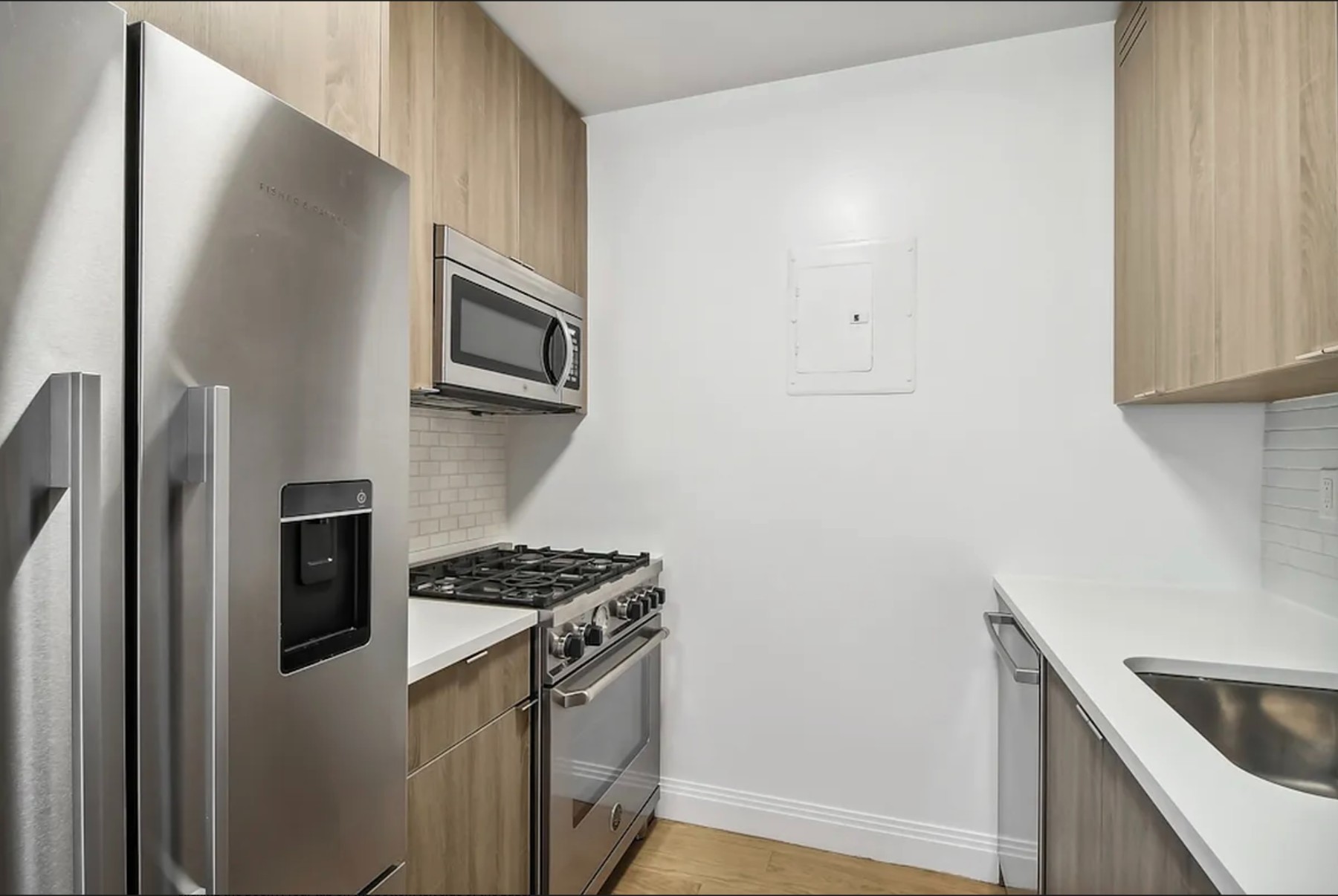 345 E 94th Street Phg Property Photo 3