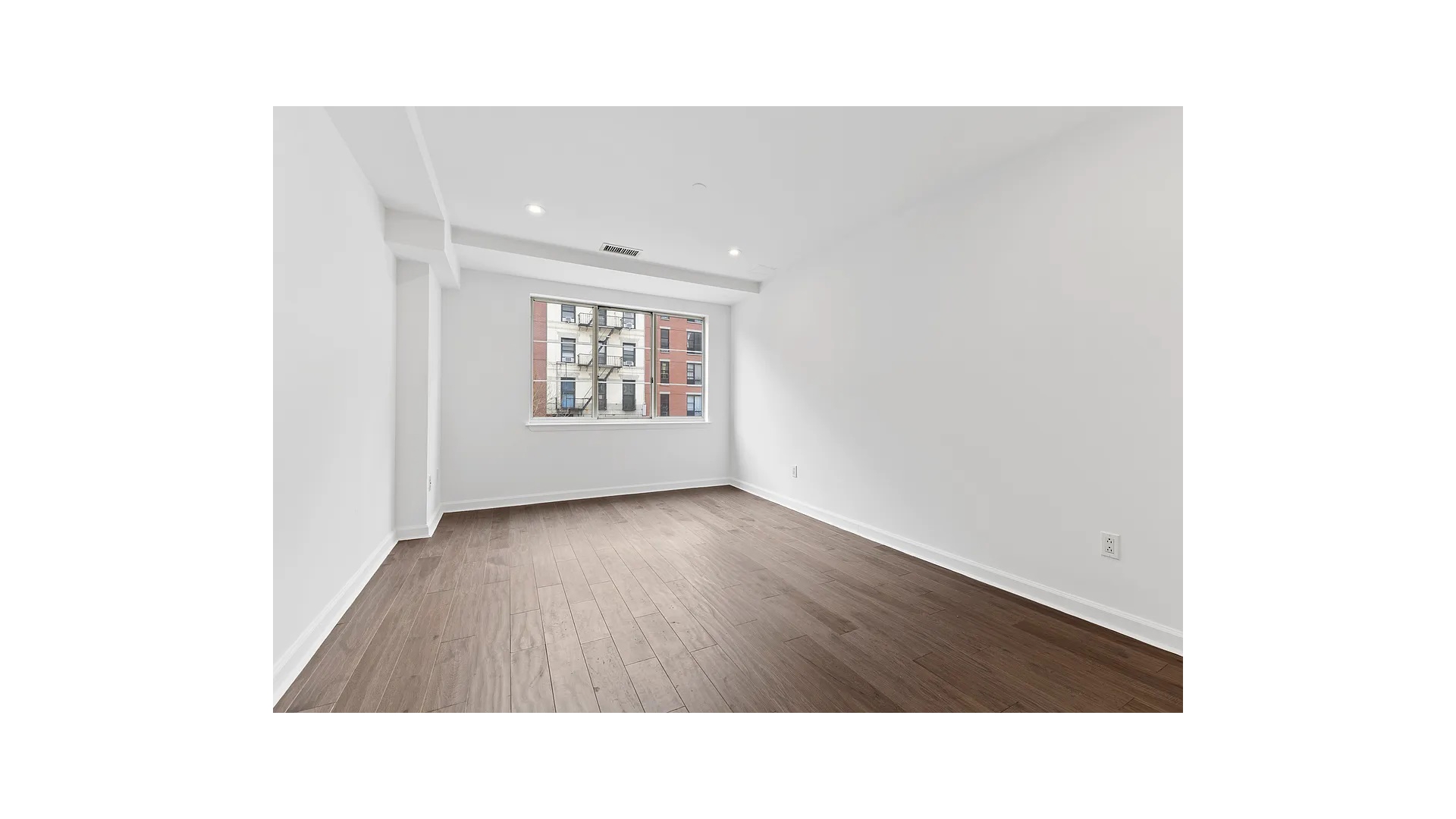 1400 5th Avenue 2d Property Photo 6