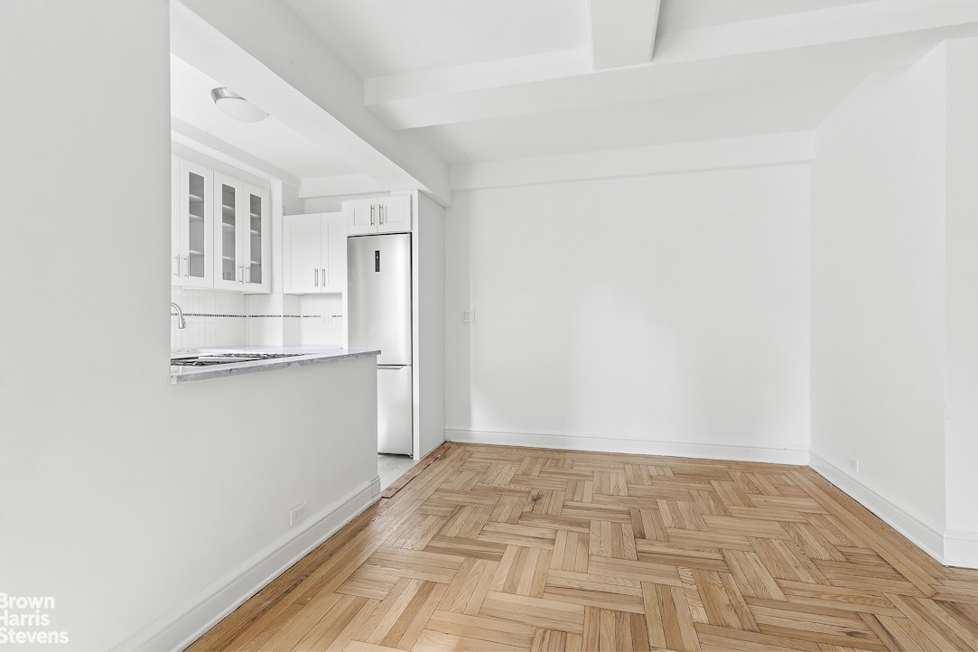 151 E 83rd Street 9c Property Photo 4