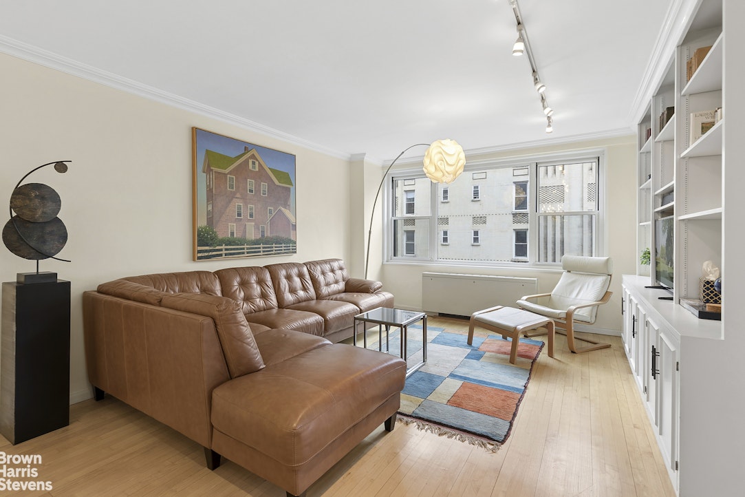 444 E 75TH Street 4D Property Photo 1