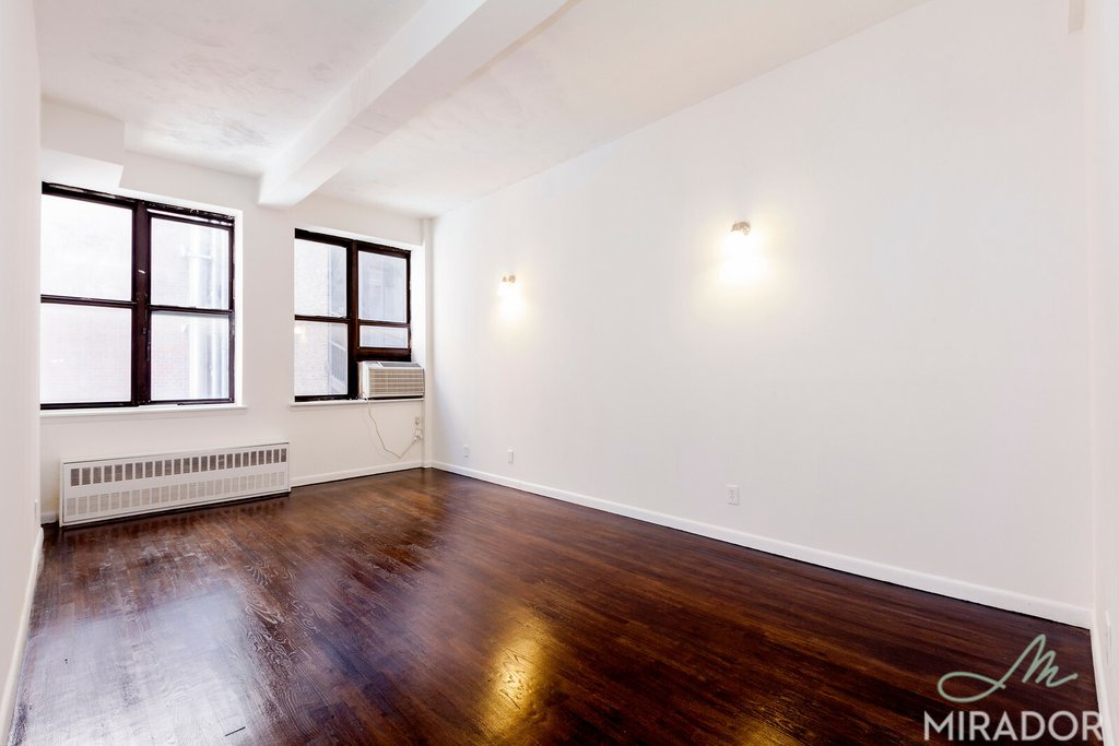 43 W 16th Street 4H Property Photo 1
