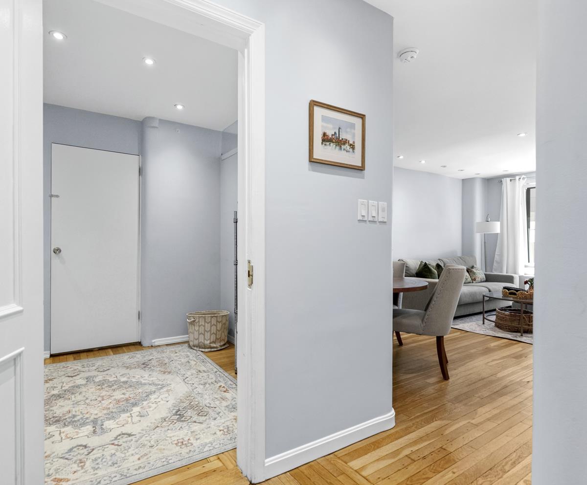 227 E 57th Street 5-d Property Photo 3