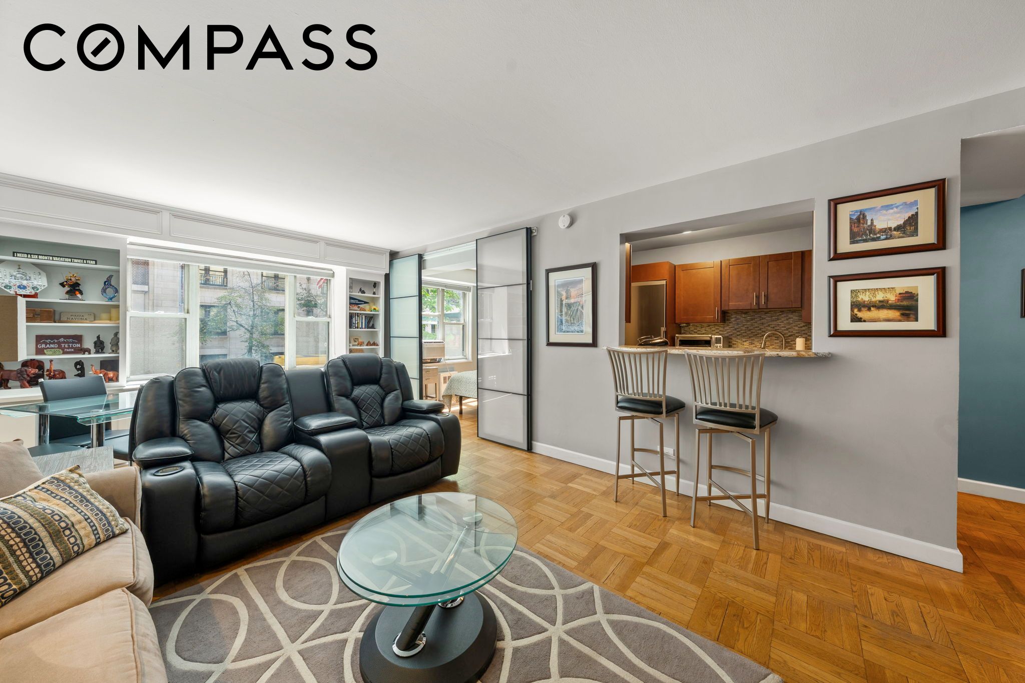 310 Lexington Avenue 2H Property Photo 1